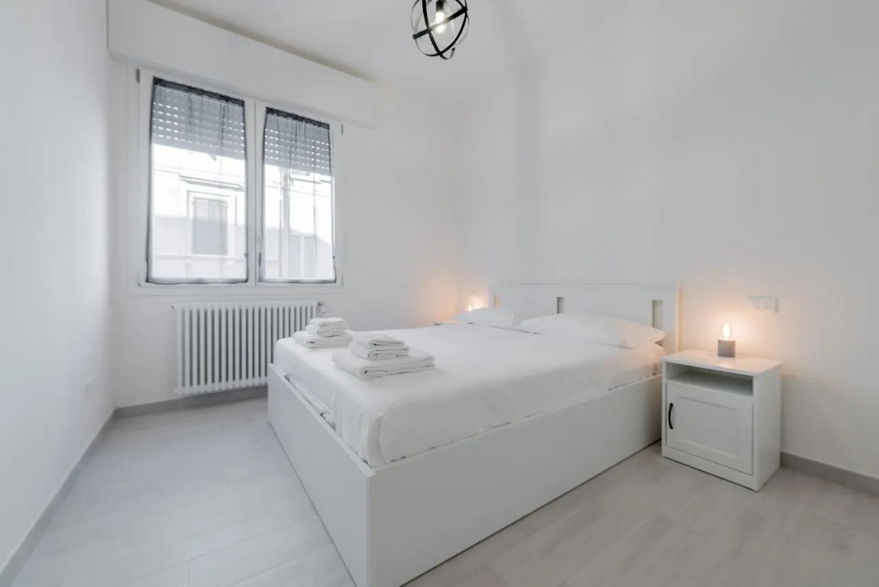 Realkasa Old Town Flat Apartment Bologna Italy